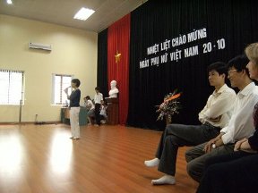 Chào mừng ngày Phụ nữ Việt Nam 20-10