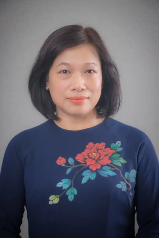 Ms Quach Minh Huong