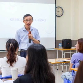 GS.TS Nguyễn Văn Minh tập huấn chuyên môn cho đội ngũ giáo viên VAS Hanoi