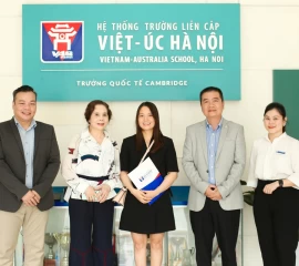 Giám đốc Quốc gia Cambridge International thăm và làm việc với VAS Hanoi
