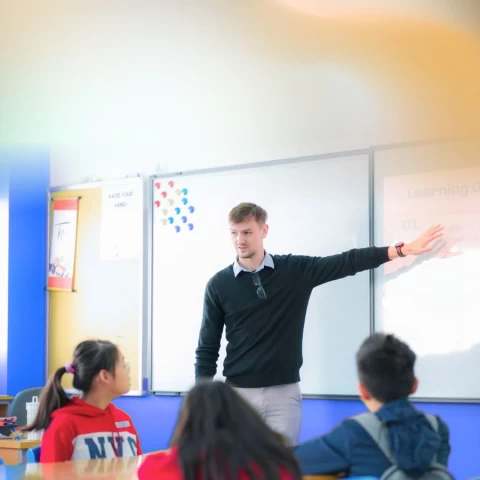 Mô hình giáo dục tích hợp HSC - MOET tại VAS Hanoi